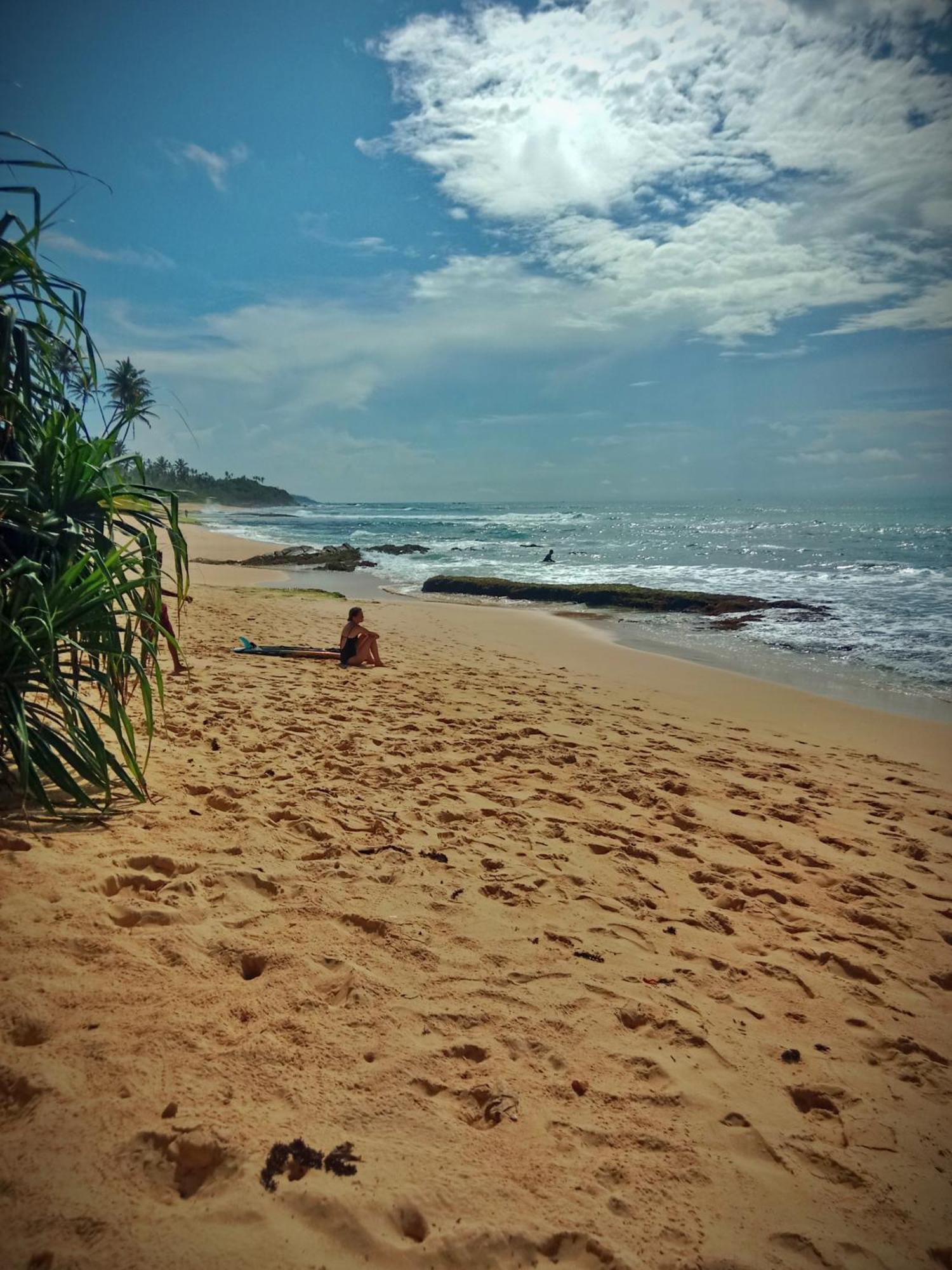 Sandaru Surffing Inn Weligama Luaran gambar
