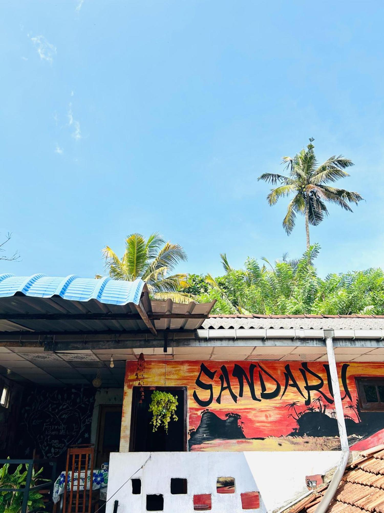 Sandaru Surffing Inn Weligama Luaran gambar